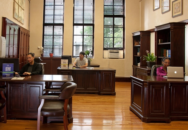 American Islamic College (AIC)