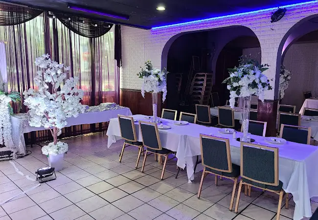 Rozana Restaurant