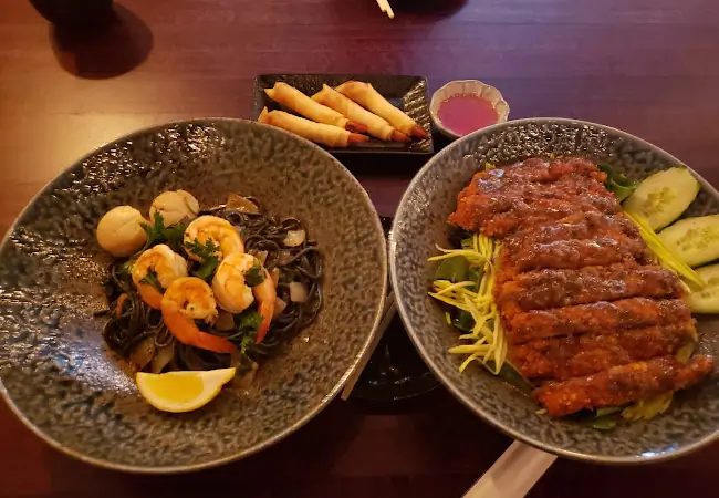 Hakacha Restaurant