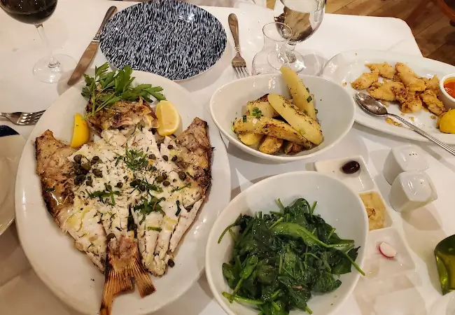 Kellari Taverna