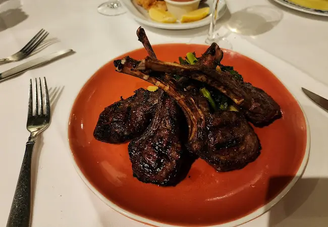 Kellari Taverna