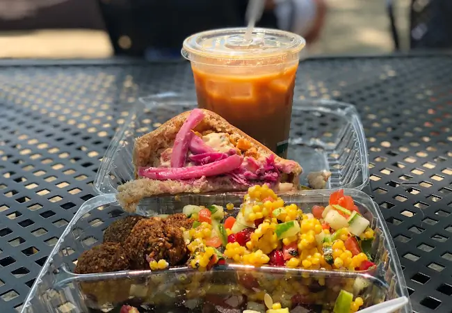 Ba'Al Cafe & Falafel