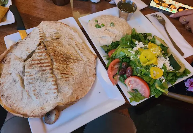 Aladdin'S Natural Eatery