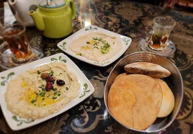Petra House Traditional Mediterranean Food