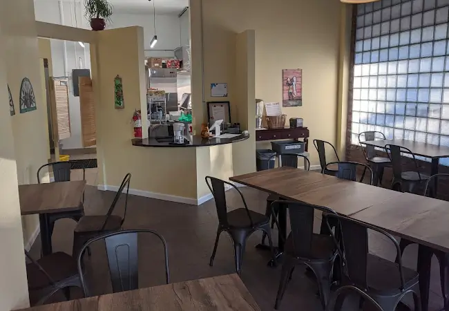 Ingrid's Goodstreetfood & Paleo Grill