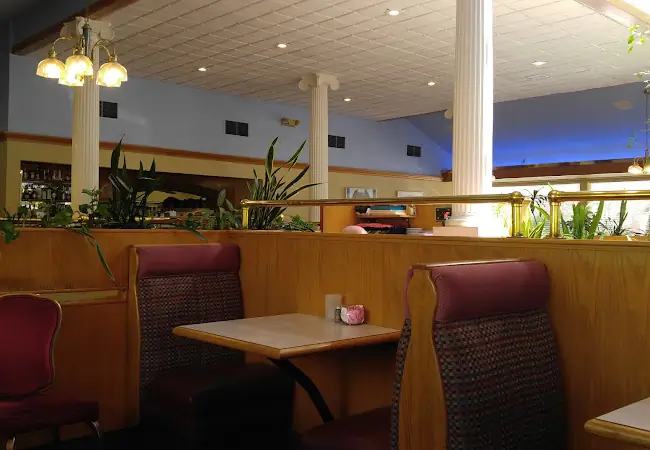 Five Columns Greek Restaurant