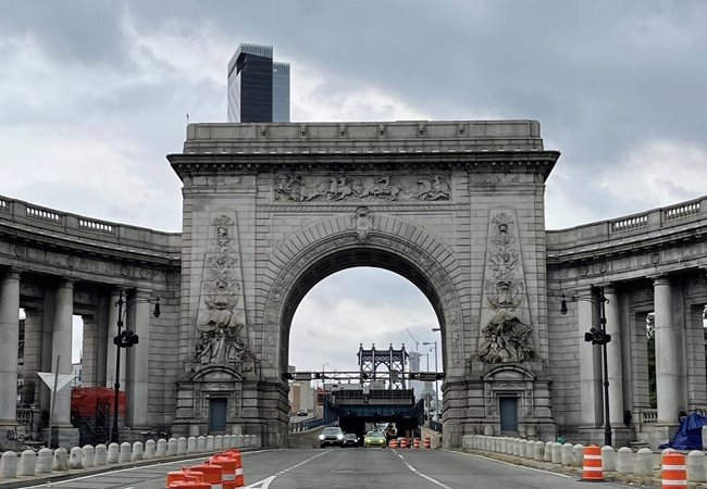 Manhattan Bridge