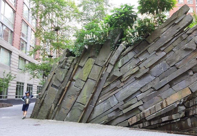 Teardrop Park