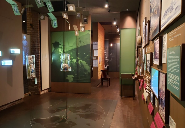 Museum of Chinese in America