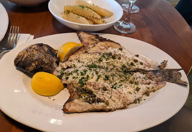 Kellari Taverna